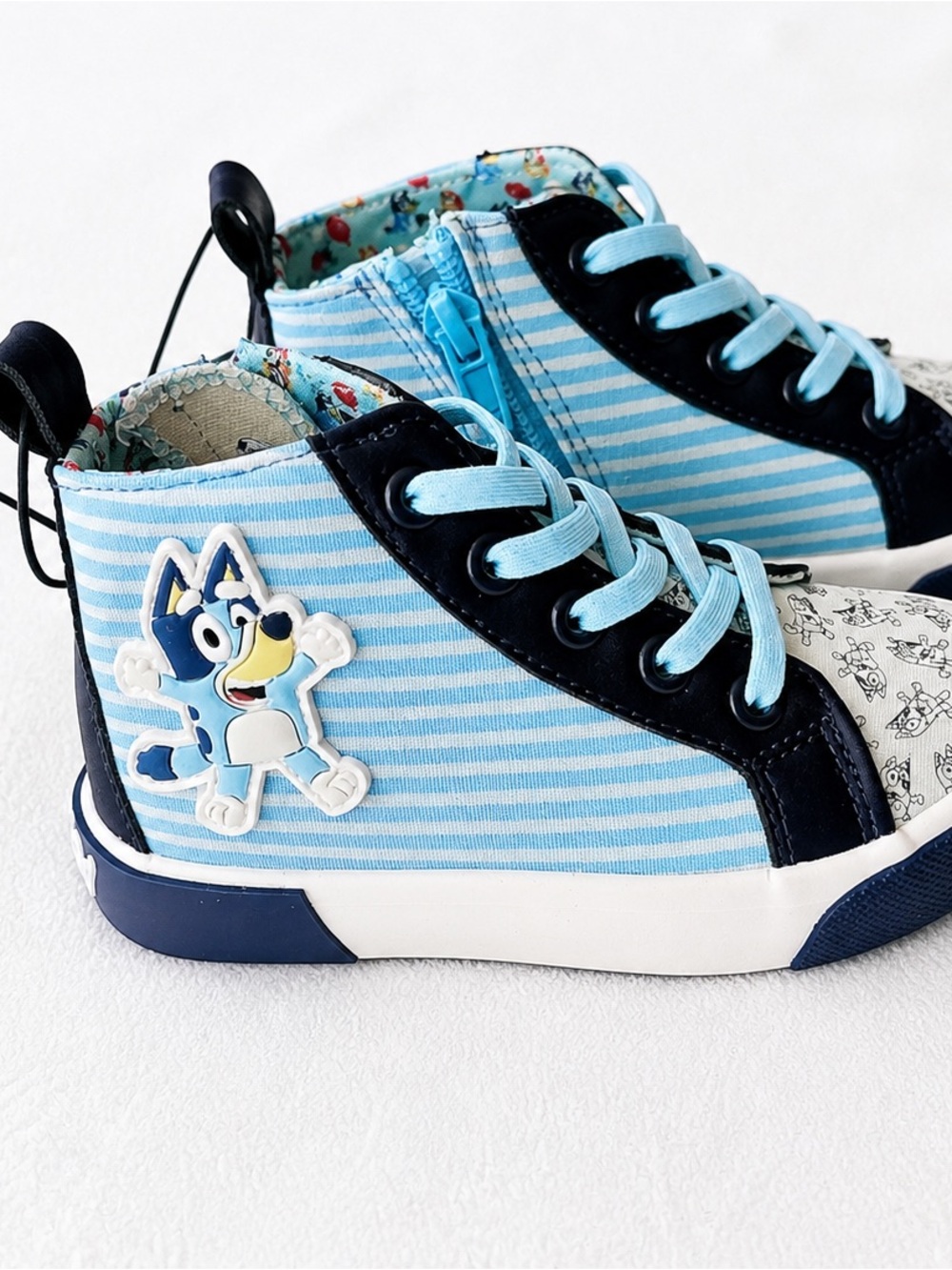 Bluey Light Blue Striped High-Top Kids Sneakers with Bluey Patch NWT